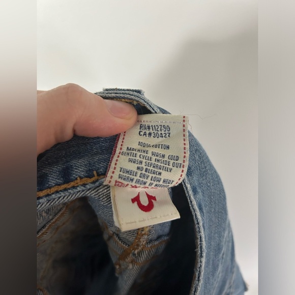 True Religion Jean Skirt Mini ABBY Women Sz 25 Minor Distressing Raw Hem EUC USA - Picture 8 of 8